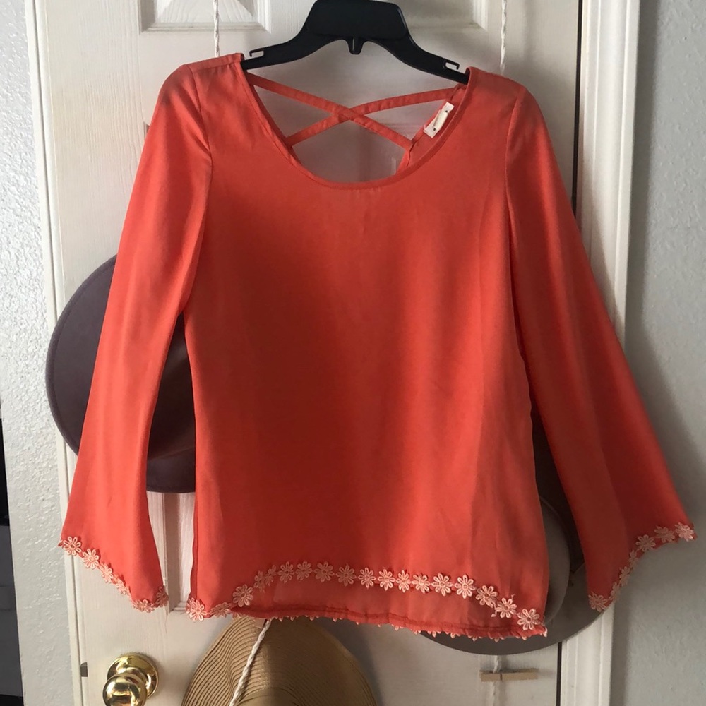 Small bell sleeve top!